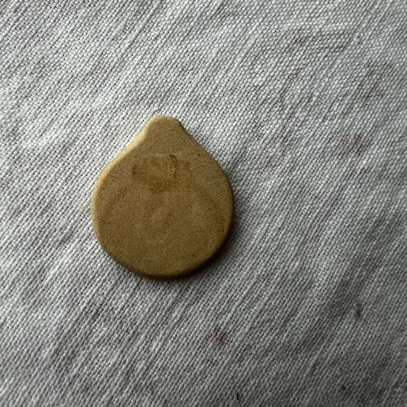 Rabbit Pendant - Picture 4 of 5